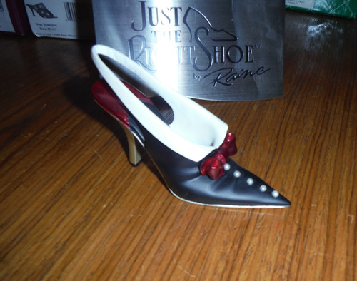 Y2k just the right shoe - y2k,