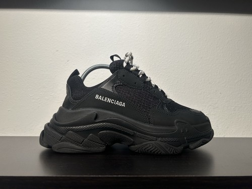 Balenciaga triple - s,
