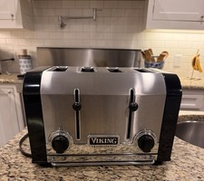 VIKING TOSTAPANE PROFESSIONALE