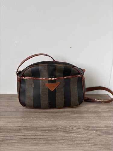 Fendi crossbody vintage bag - fendi,