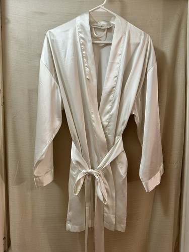 Victoria secret ivory - victoria’s,