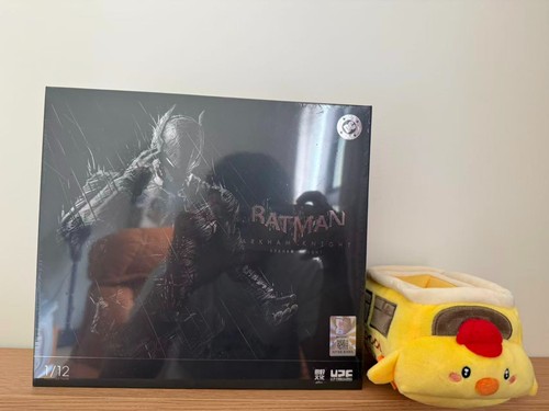 Modellino action figure