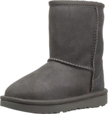 UGG Unisex-Child Classic Ii