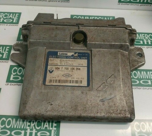 700 104 956 renault - 700,
