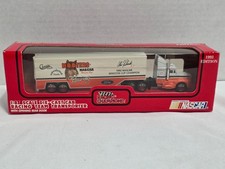 ALAN KULWICKI #7 HOOTERS