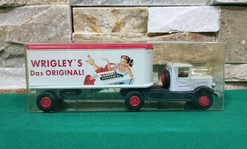 Camion rosso wrigle chewing - camion, wrigle's