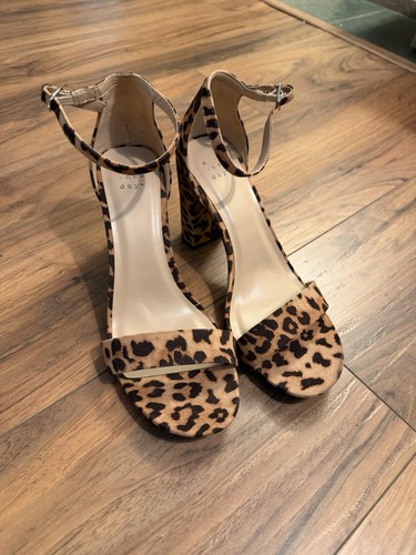 Tacchi blocco con - a,