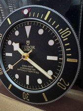 orologio da parete Tudor