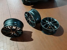 Cerchi MOMO Massimo da 17" usati (disponibili n. 03 cerchi)