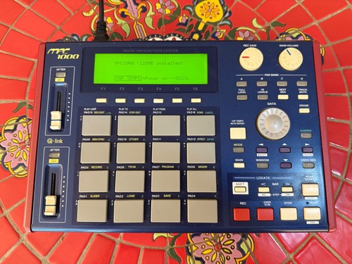 Akai mpc1000 centro - mpc1000, di
