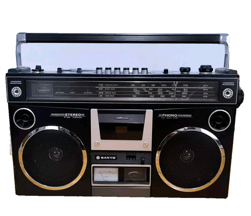 Sanyo m4500k boombox - sanyo,