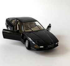 BMW 850i Coupé – Maisto – Scala 1:18