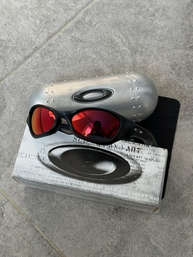 Oakley valve nero rosso - oakley, 1.0
