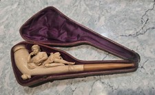 Antica pipa in schiuma di mare