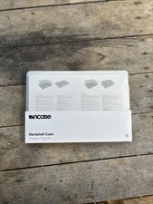 Incase - Custodia rigida a