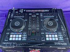 Roland DJ-505 Controller per