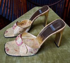 Scarpe vintage Casadei oro