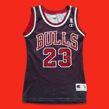 Chicago Bulls Michael Jordan 23 Champion Jersey Vintage NBA Basketball Size S/M
