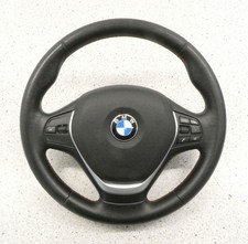 BMW F20 118I, volante sportivo