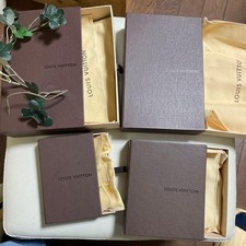 Louis Vuitton scatola vuota