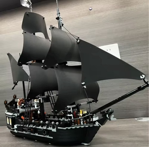 Moc pirate black pearl - black,