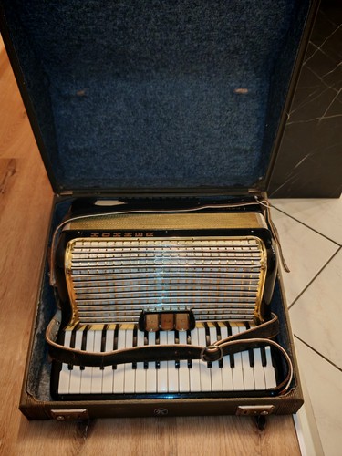 Fisarmonica hohner concerto - hohner, ii