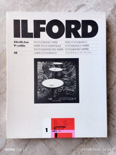 Carta fotografica ilford 24x - ,