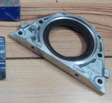 COPERCHIO BASAMENTO MOTORE per