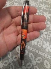 TOMB RAIDER LARA CROFT