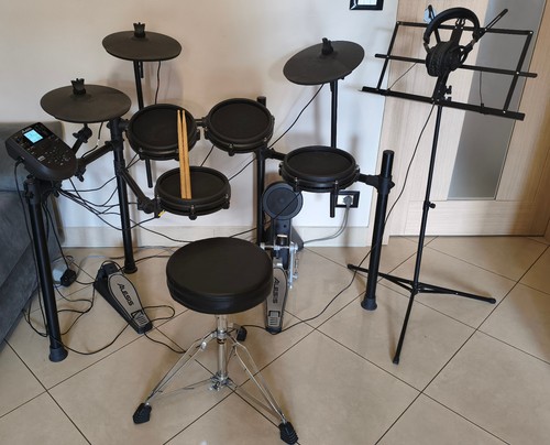 Alesis nitro mesh kit drums - mesh,