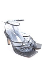 ZARA Sandalo con cinturino e