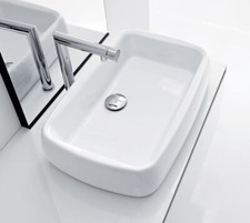Lavabo in ceramica da appoggio