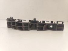STAFFA DX PARAURTI ANTERIORE