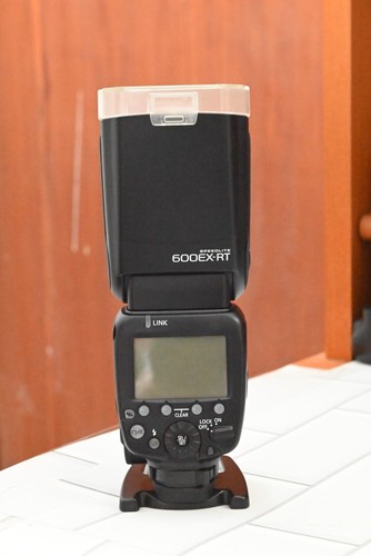 Canon 600ex speedlite - canon,