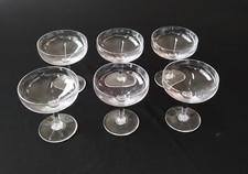 ENSEMBLE DE 6 COUPES A