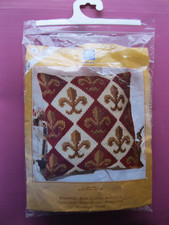 Fleur De Lis, Kit Arazzo Punto
