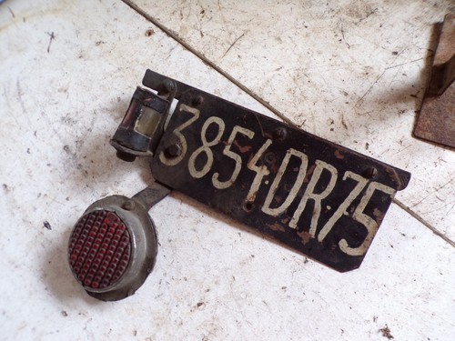 Rare plaque sur porte bagage - sur, +