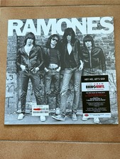 LP  RAMONES RAMONES / SIRE 812279766 7/2011 EU 180 GRAMMI  SIGILLATO