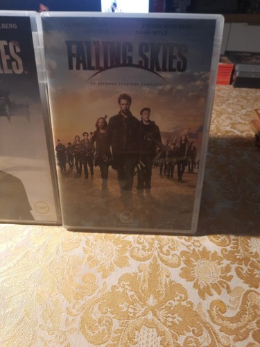 Falling skies prima - skies, e
