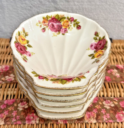Set piatti vintage - set,