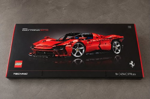 Lego technic ferrari daytona - lego,