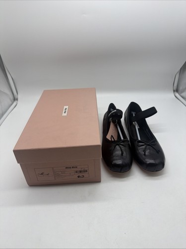 Authentic nwt miumiu calzature - nwt,