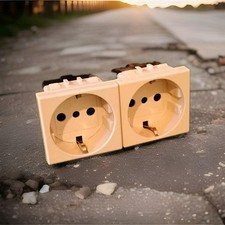 2 PEZZI BTICINO MAGIC SHUKO