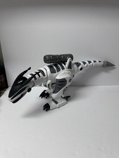 Roboraptor dinosauro robotico