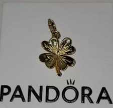 Nuovo ciondolo PANDORA SHINE