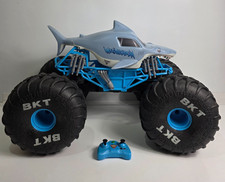 ENORME Monster Jam 1:6