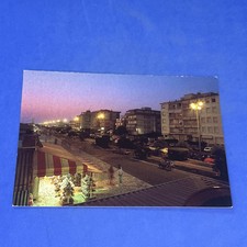 LIDO DI CAMAIORE VIALE EUROPA DI NOTTE - A COLORI - CARTOLINA