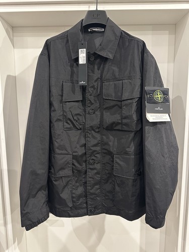 Stone island field - stone,