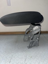 Audi Q3 F3 Bracciolo 83A864283