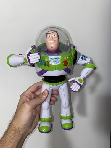 Buzz lightyear karate chop - buzz,